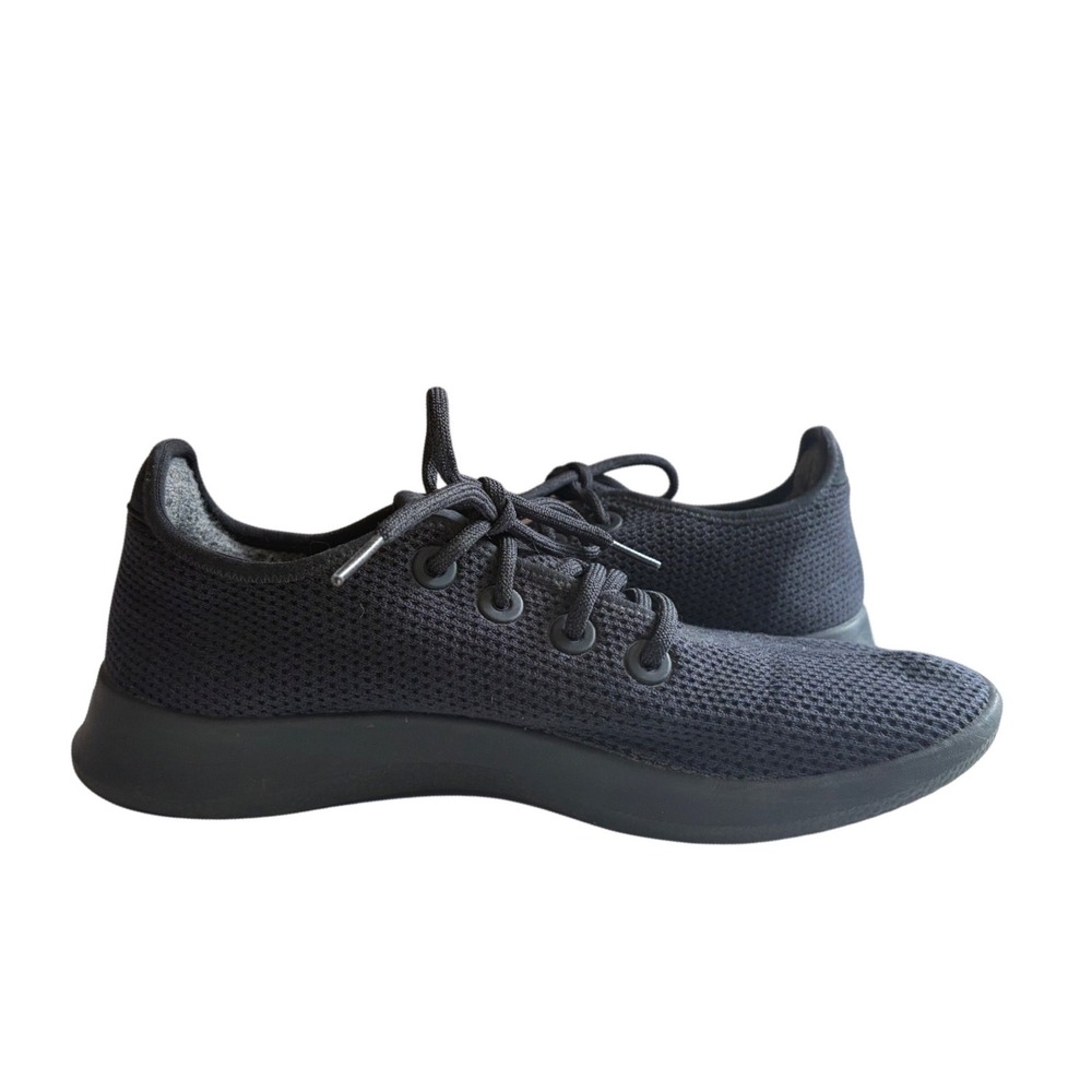 Allbirds Tree Runners Mens 11 Black On Black Low Top Lightweight Sneakers TRM11
